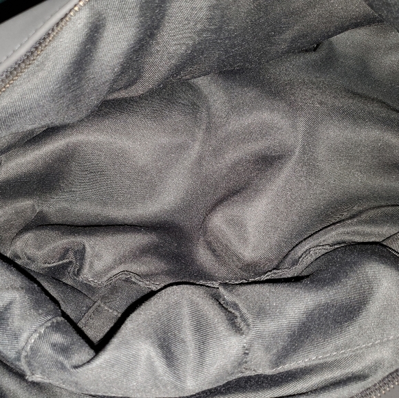 Large Universal Threads - Picture 4 of 4